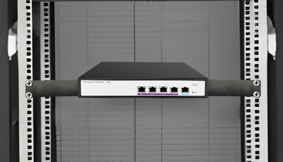 Compact Desktop Footprint with Long Rack-mount Ears Sleek space-saving desktop metallic casing switch equipped with extended bracket ears for seamless 19-inch IT rack cabinet installation.